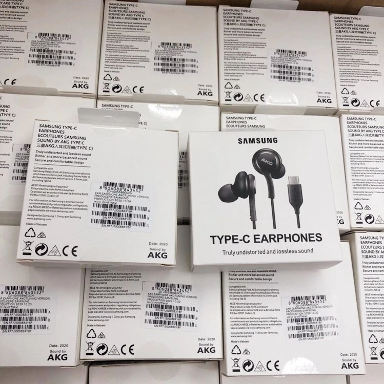 AKG N700NC Review - Foldable Headsets with Adaptive Noise Cancelling -  SoundsightR