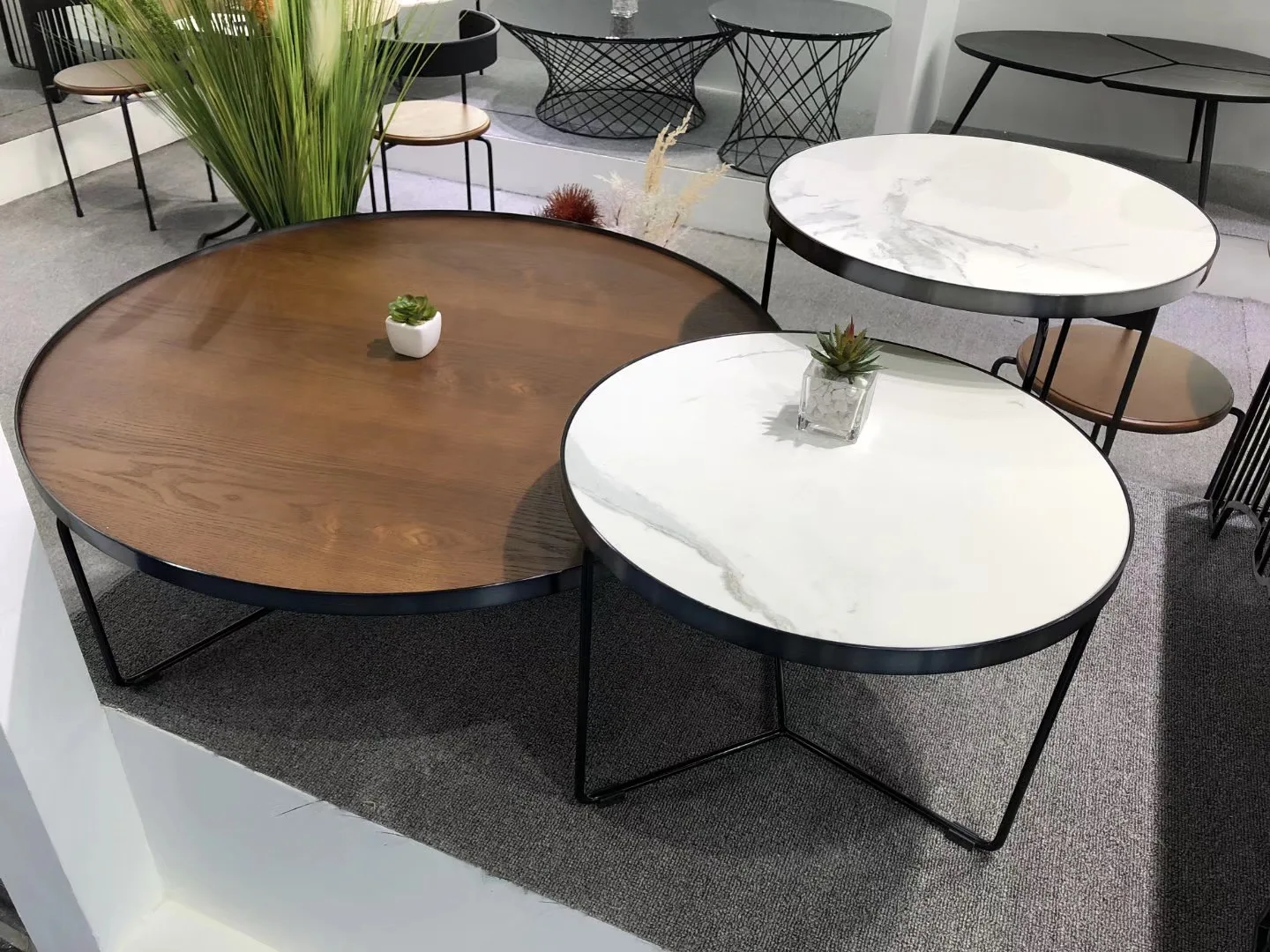 round wood tables furniture coffee shop tables and chairs tea table