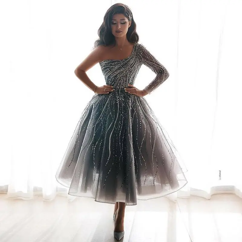 
Europe and the United States new dress wish explosion models one-shoulder sleeve slim dress hot silver dress skirt 