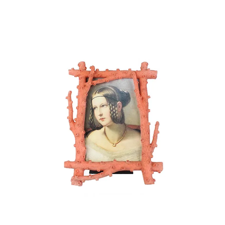 Red Resin 3D PhotoFrame Coral Look Picture Frame Table Display Shooting Frames details