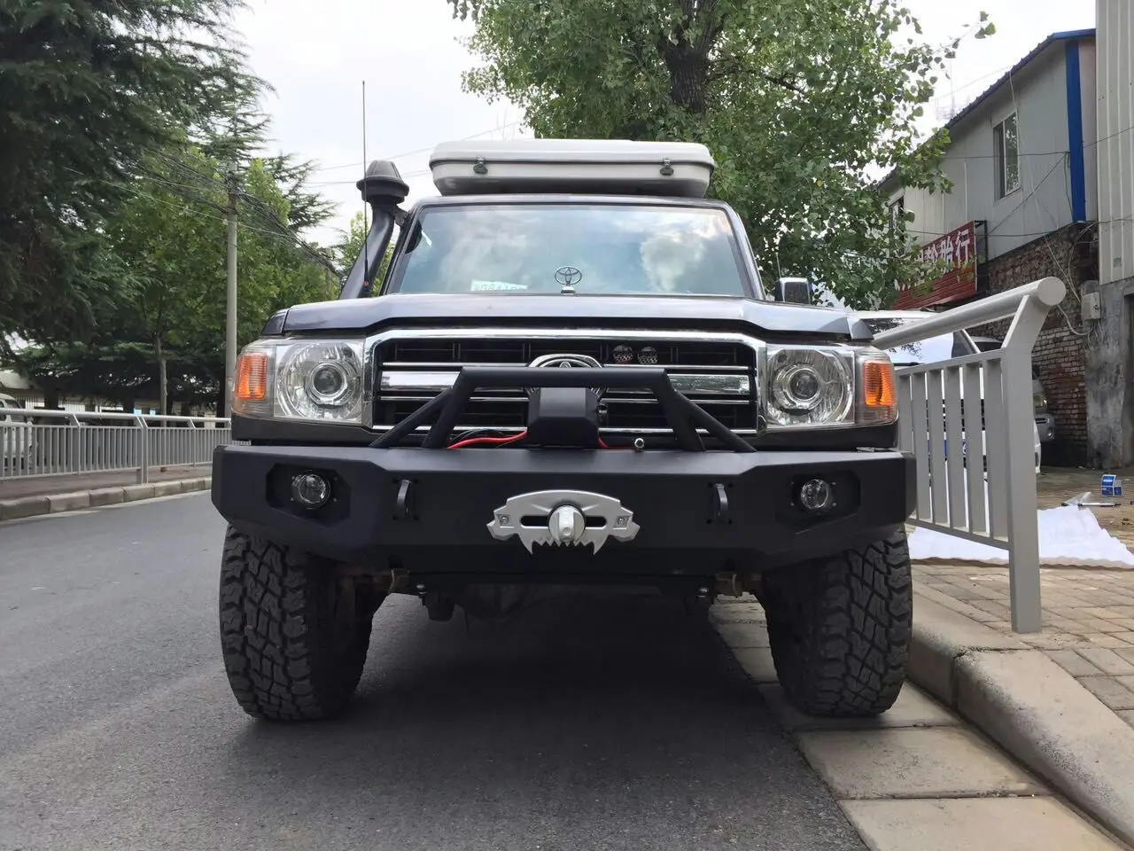 New Style 4x4 Offroad Car Accessories Steel Front Bull Bumper For