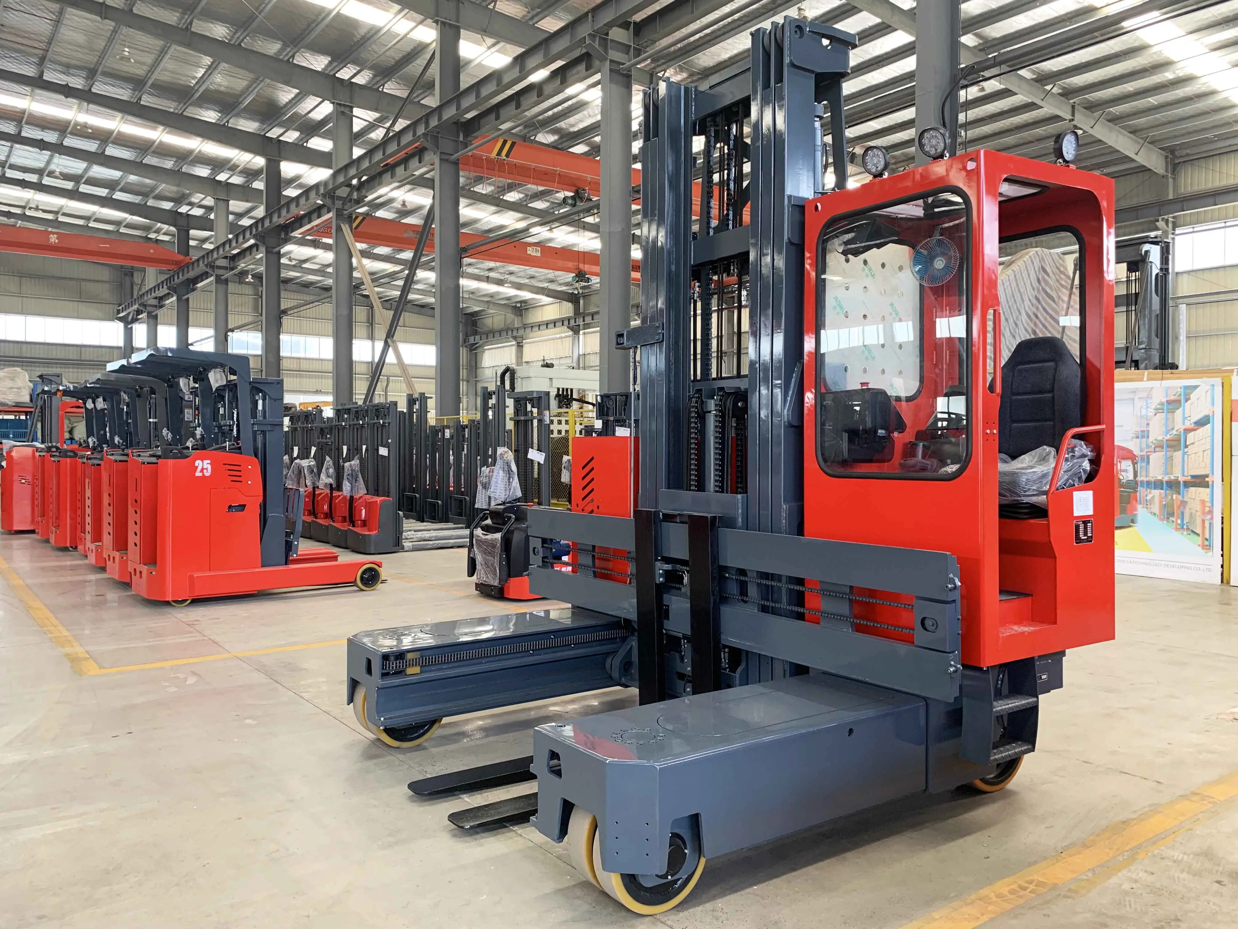 Mima Long Material Handling Electric Omni Directional Side Loader