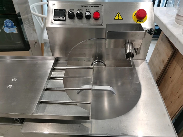 8kg chocolate machine (6).jpg