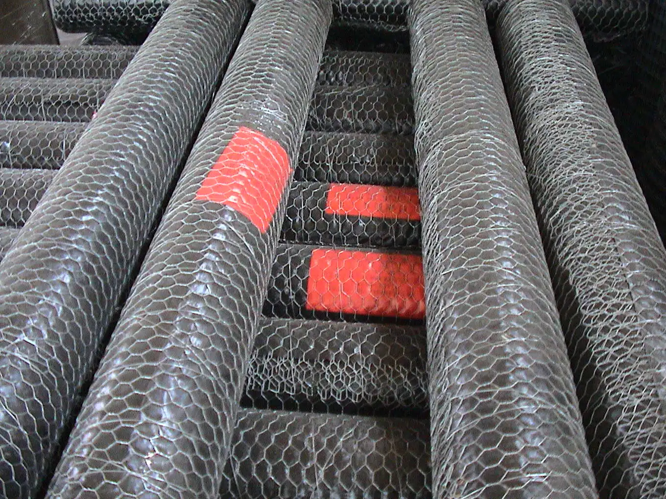 Pvc Coated Chicken Coop Wire Mesh For Chicken Farm(anping China Factory