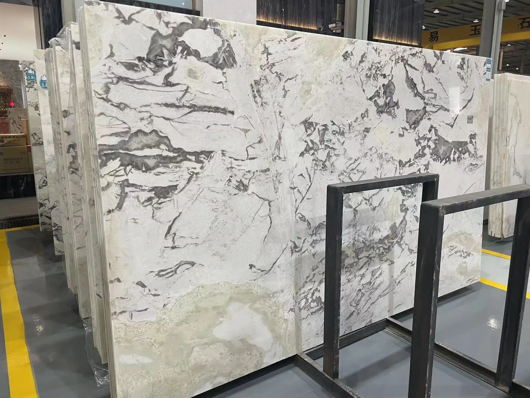 Natural White Marble Wallboard Translucent Slate Marble Floor Tile