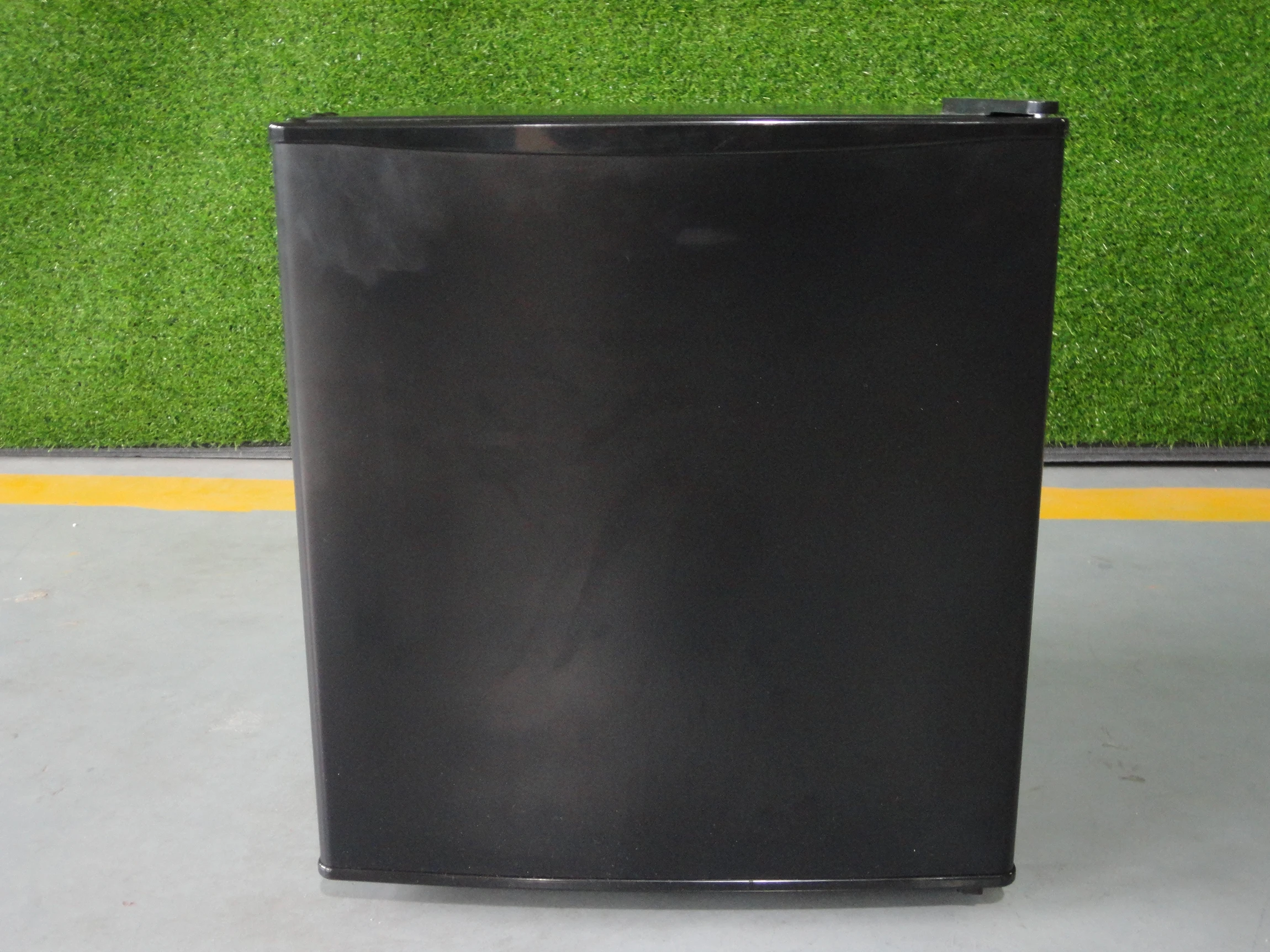 40L Mini Upright Freezer For Home Use