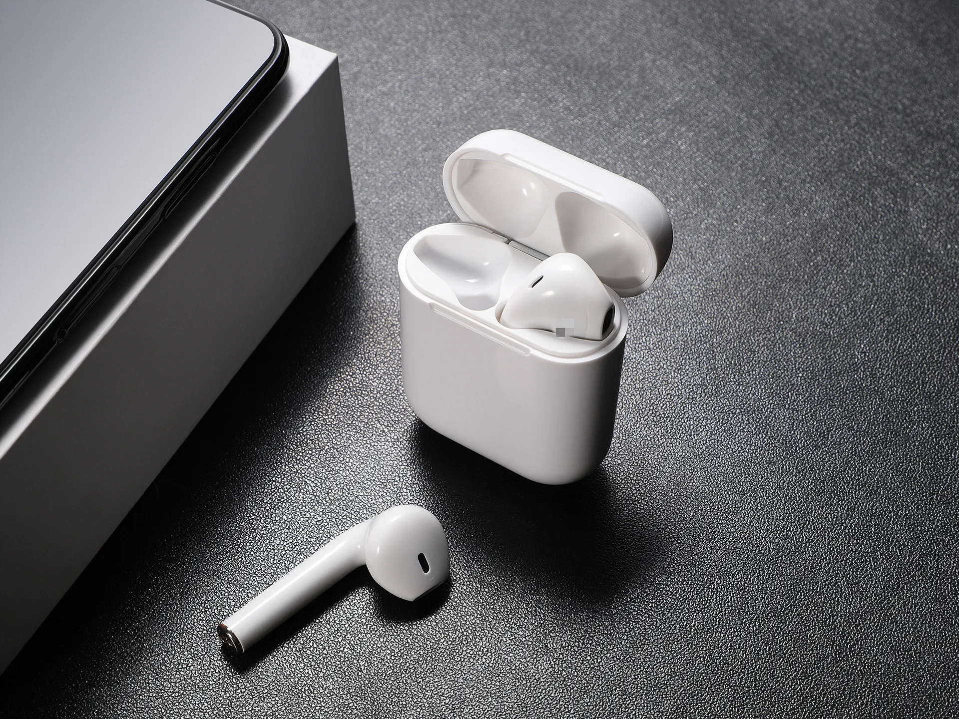 Tws airpods pro 2. TWS i12. Беспроводные наушники INPODS 12. AIRPODS i12. Гарнитура Bluetooth i12.