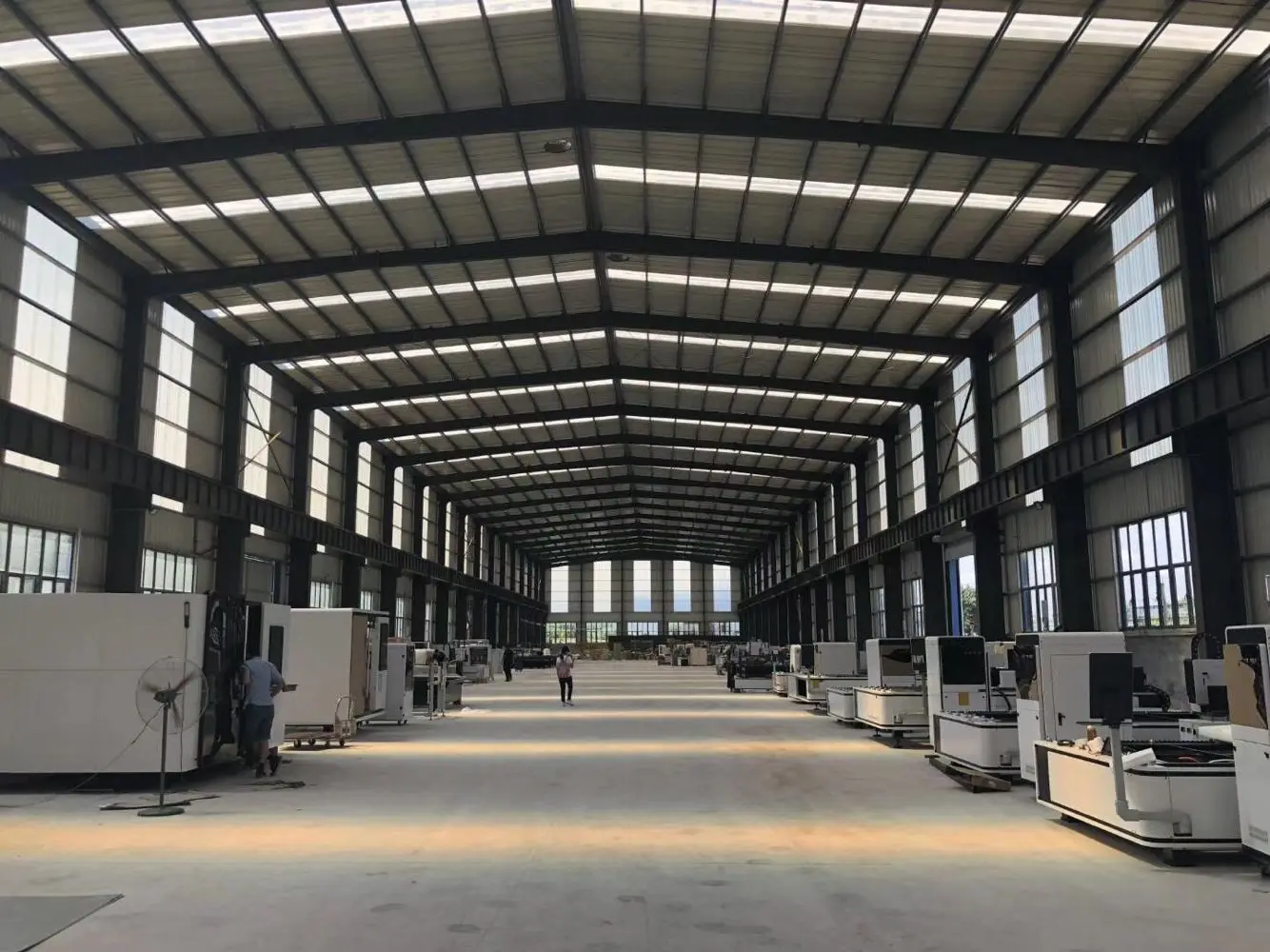 1 LXSHOW laser workshop.jpg