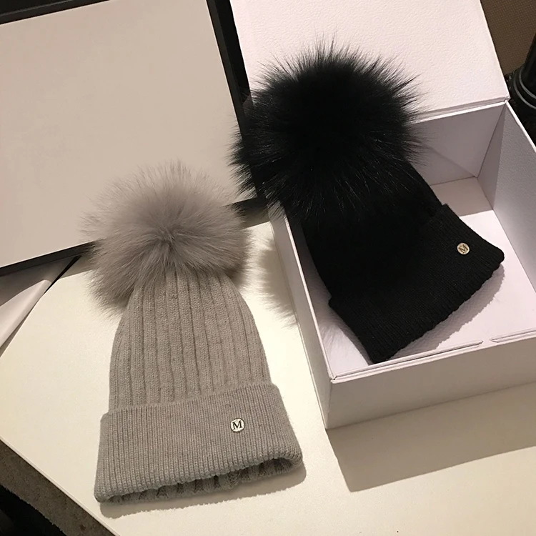 11542171955_1071541844