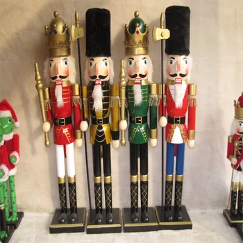 outdoor nutcracker figures