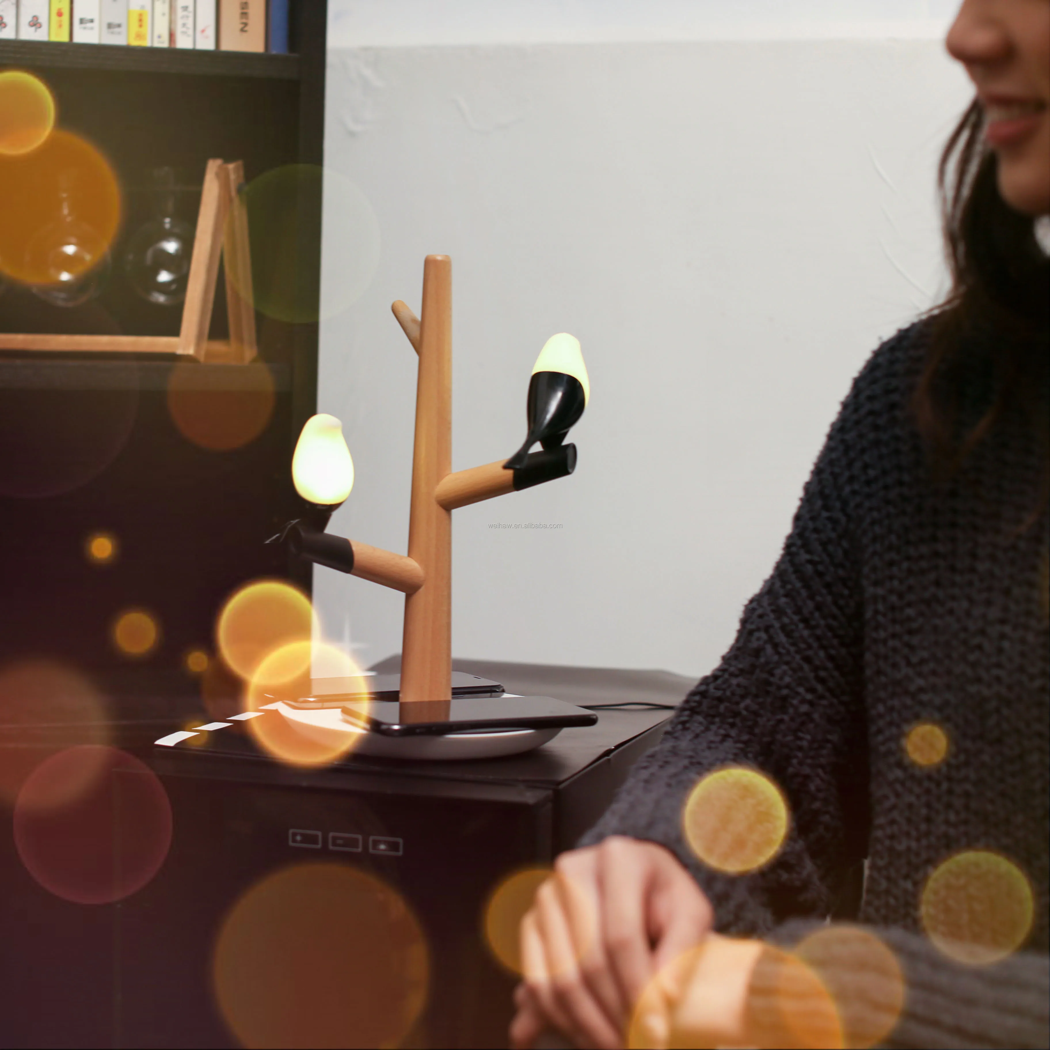 Dual 10w Qi Fast Wireless Charger Tree Bird Lamp Bedside Lamp Table