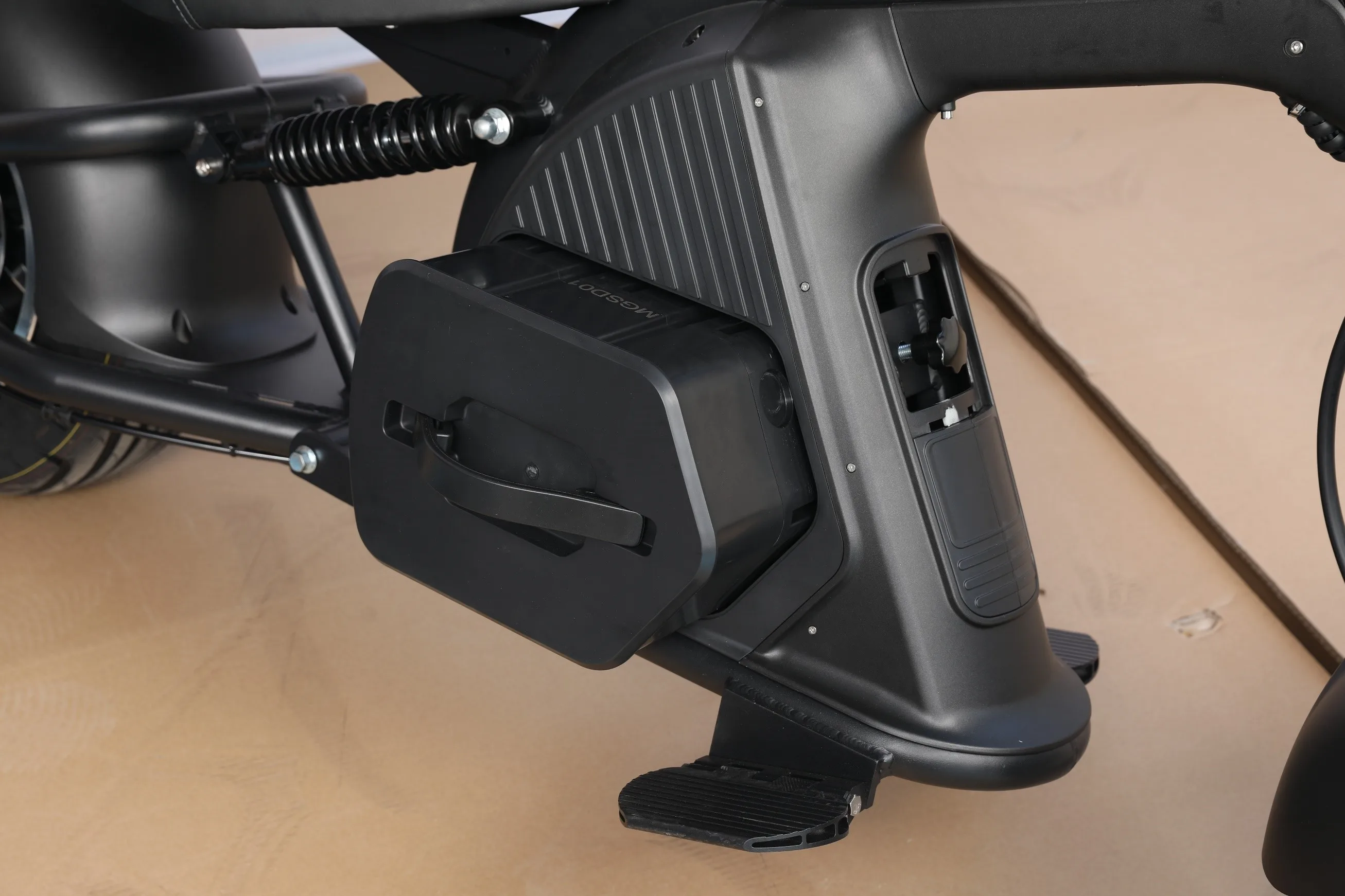 2022 Hot Sale 3000W Fat Tire Electric Scooter Citycoco Motorcycle in US Warehouse