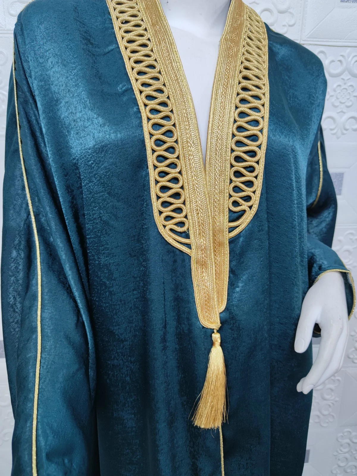 Ab015 Dubaï Cardigan Robe pour femmes longue musulmane Abaya manches chauve-souris Sexy velours vêtements Simple solide motif naturel taille