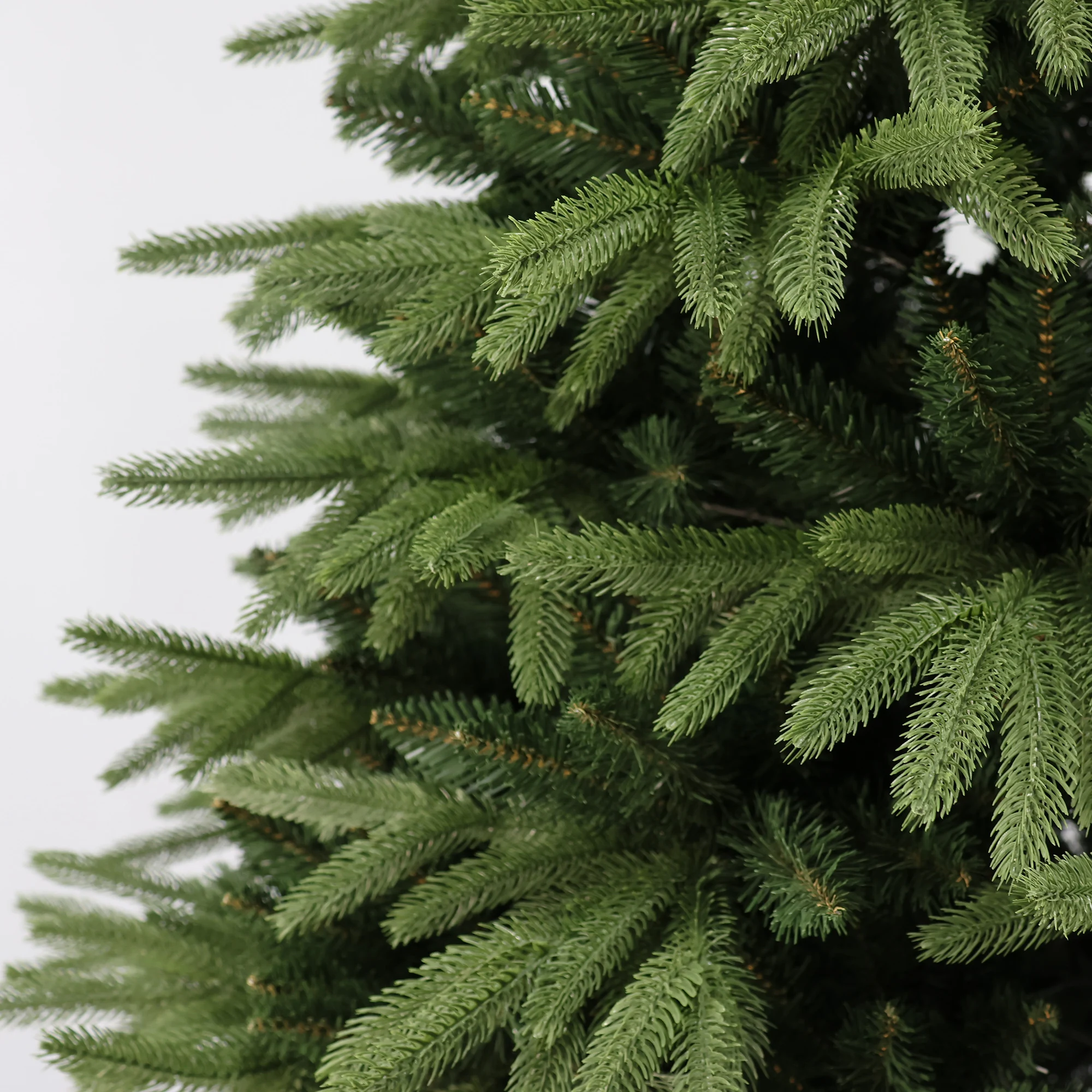 Yfcreation High Quality Factory Artificial 6 Ft Christmas Tree Green