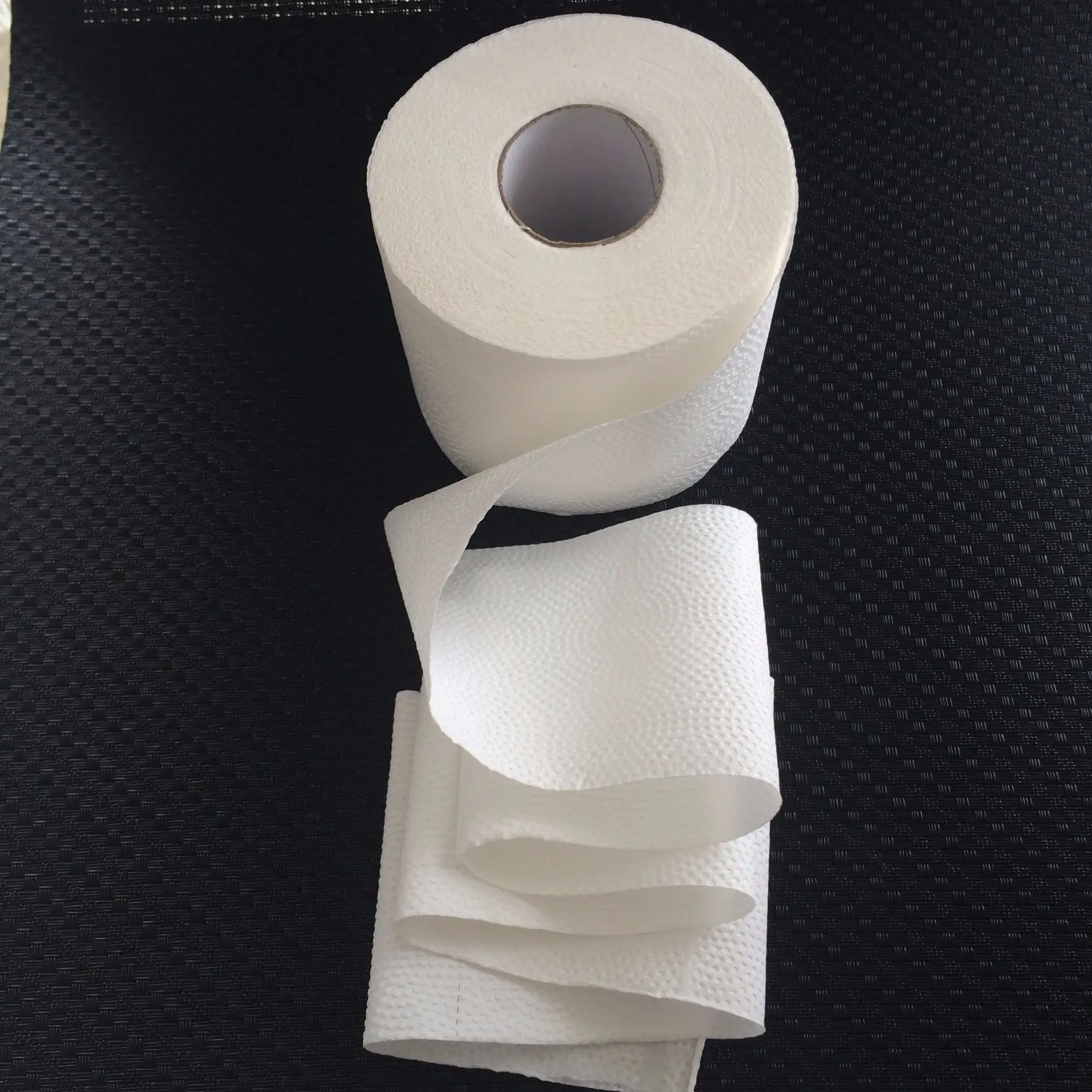 2ply Wholesale Roll Paper Towel/roll Toilet Paper/ Tissue Paper Roll
