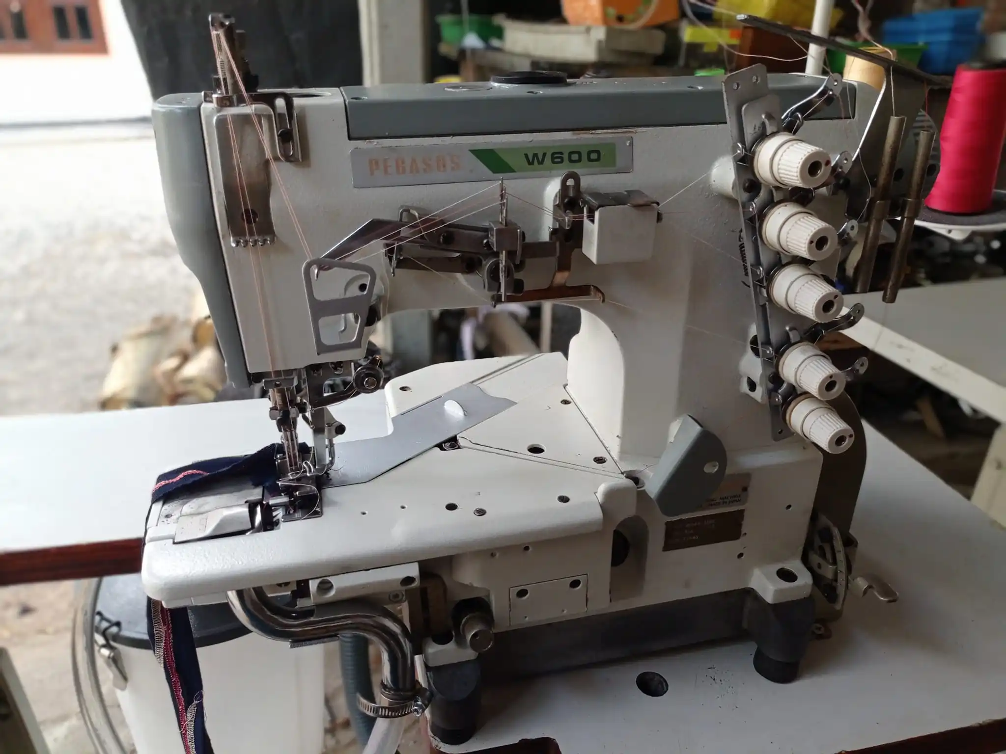 Used Pegasus W600 3needle 5thread Industrial Cover Stitch Sewing