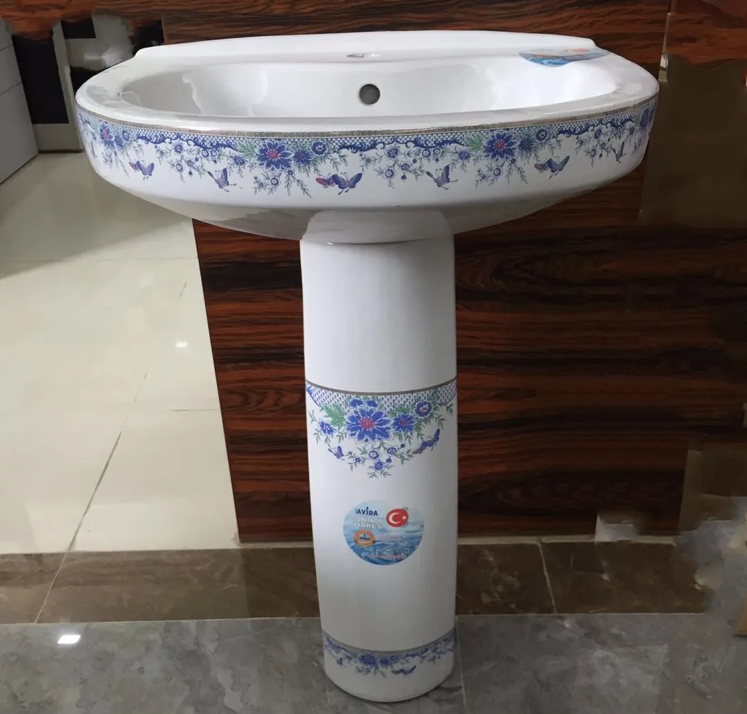 Dubai Style Luxury Sanitary Ware Set Washdown Toilet Wc Bathroom