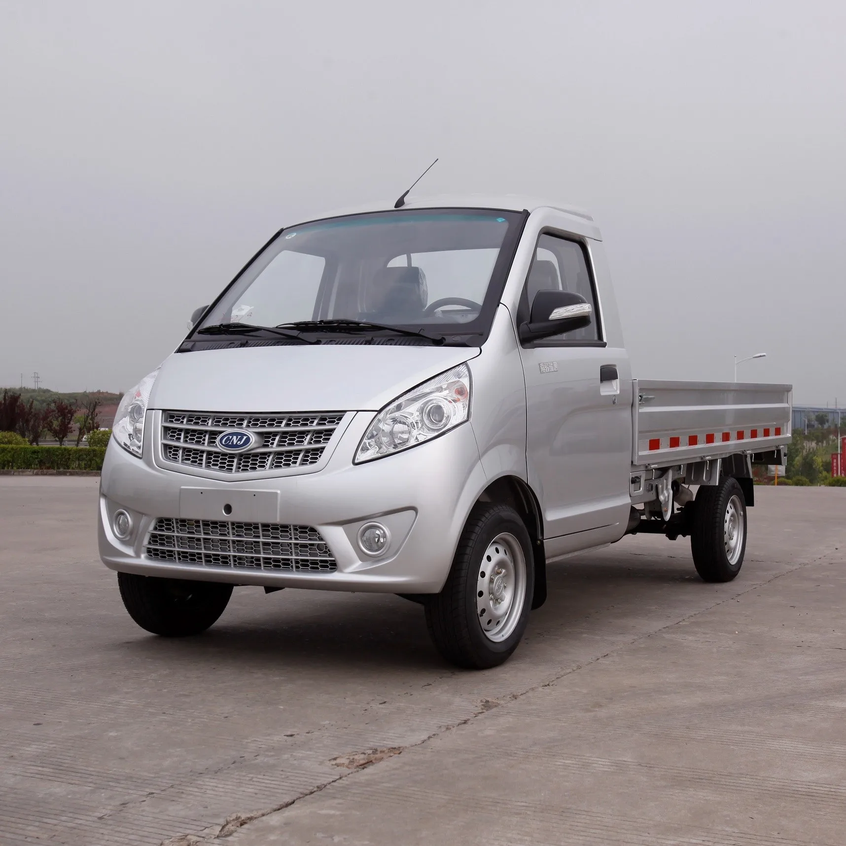 Mini Camion 1 5l Motor De Gasolina Cnj Auto Cabina Individual Buy Mini Camion Cabina Individual Gasolina Product On Alibaba Com