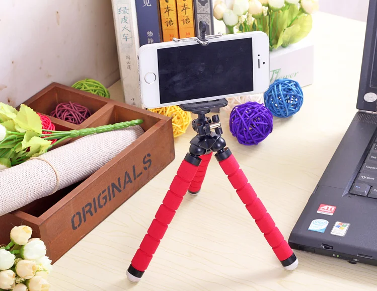 2020 Hot Foldable Mini Tripod Sponge Octopus Mobile Phone Holder Flexible Tripods Bracket Selfie Stick Tripod for Smartphone