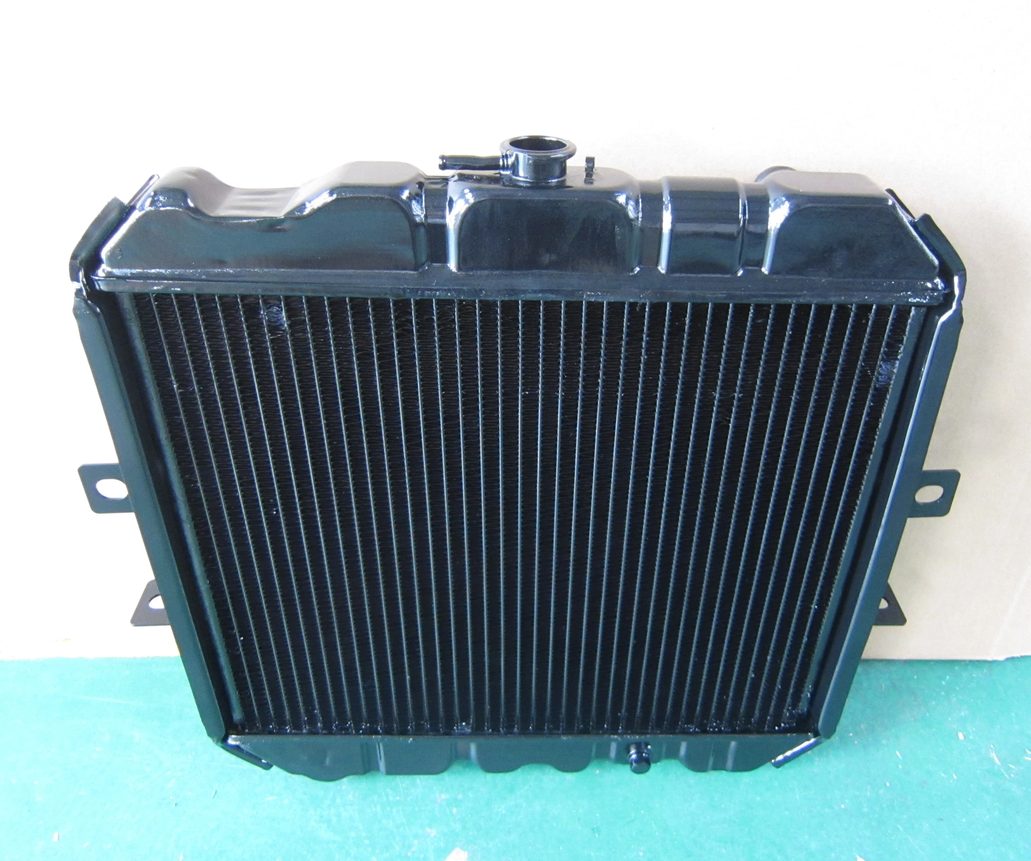 Mb356153 Copper Brass L300 4d56 Radiator For Mitsubishi Buy Radiator