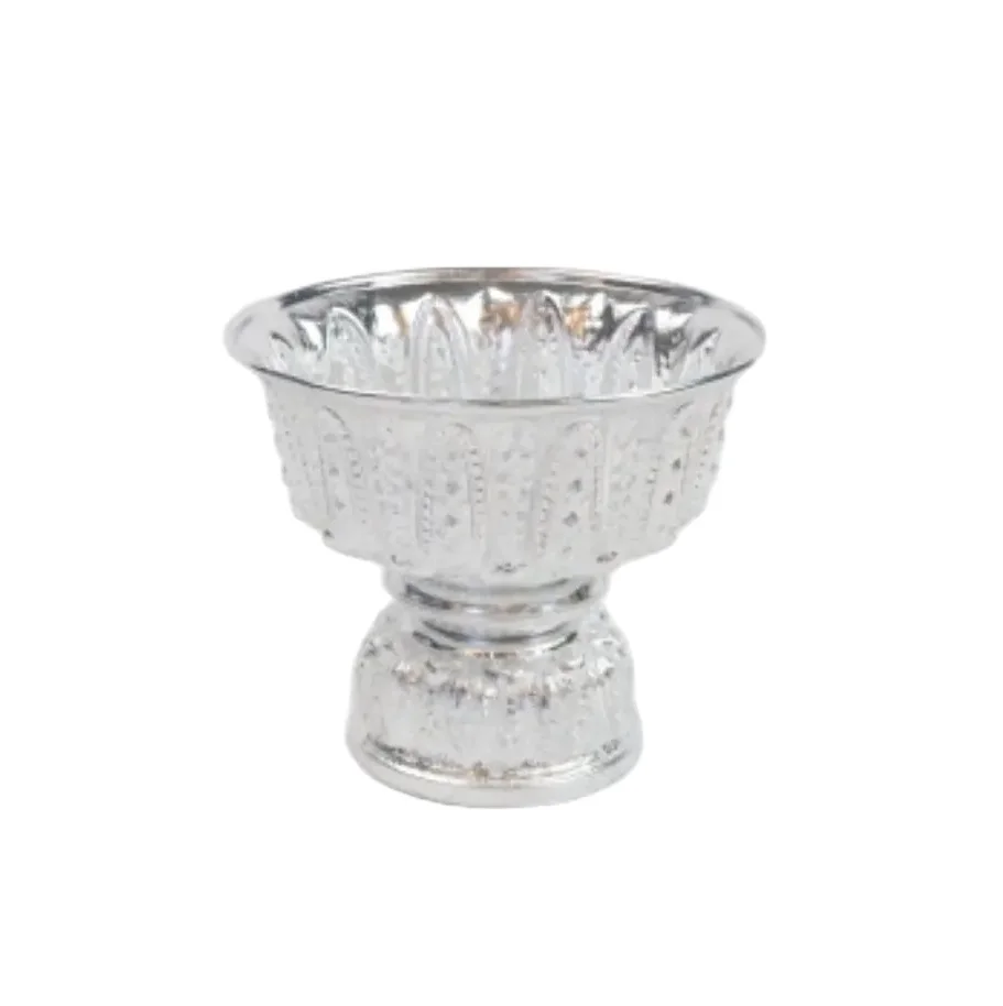 Thai Traditional Style Service Equipment Freedom Pedestal With Embossed Design Tray Silver