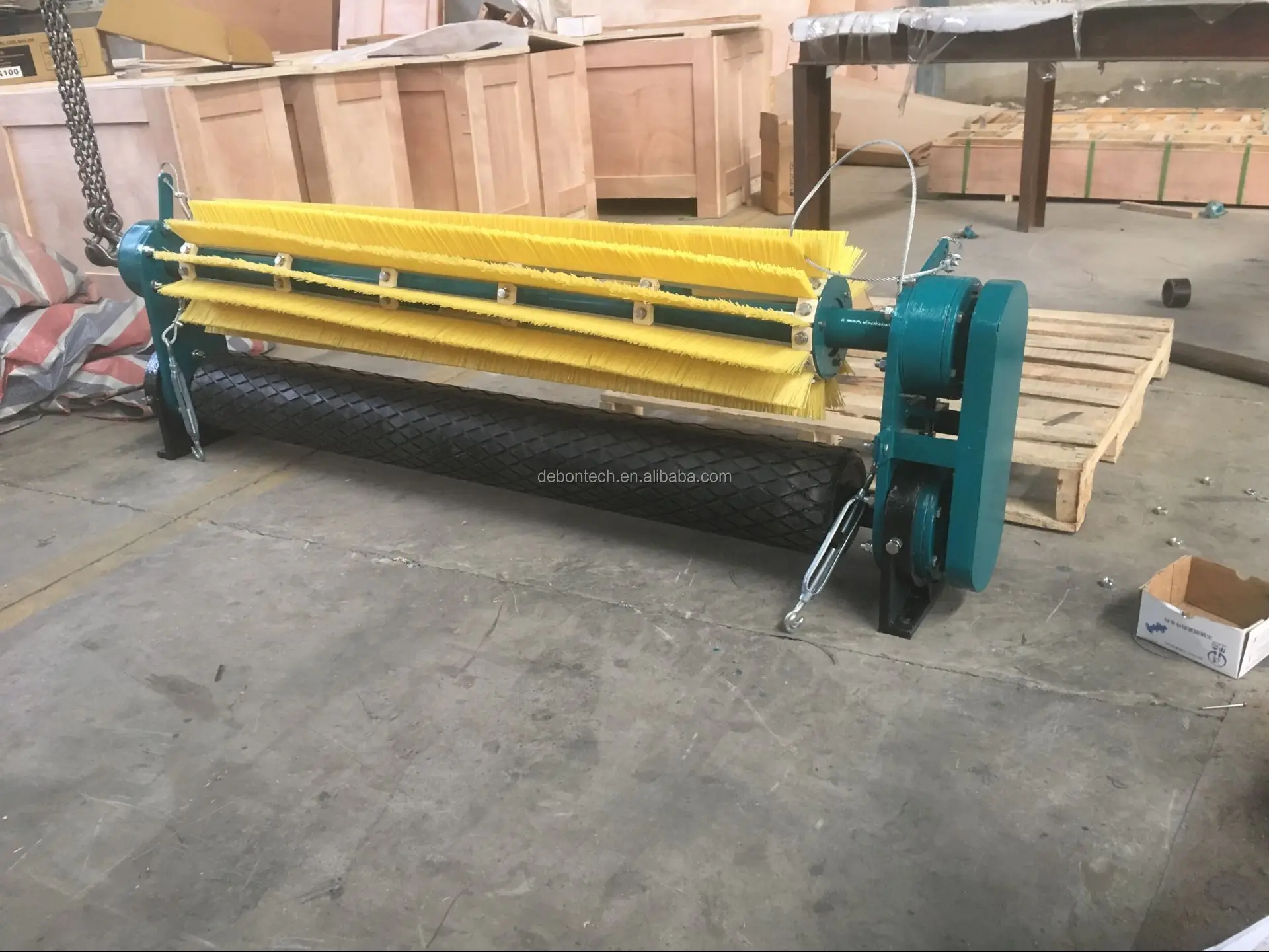 Industrial nylon bristles spiral rotary brushes roller for conveyor belt cleaning industrial rotary brushes conveyor belt cleaning brush brush belt cleaner for conveyor .jpg