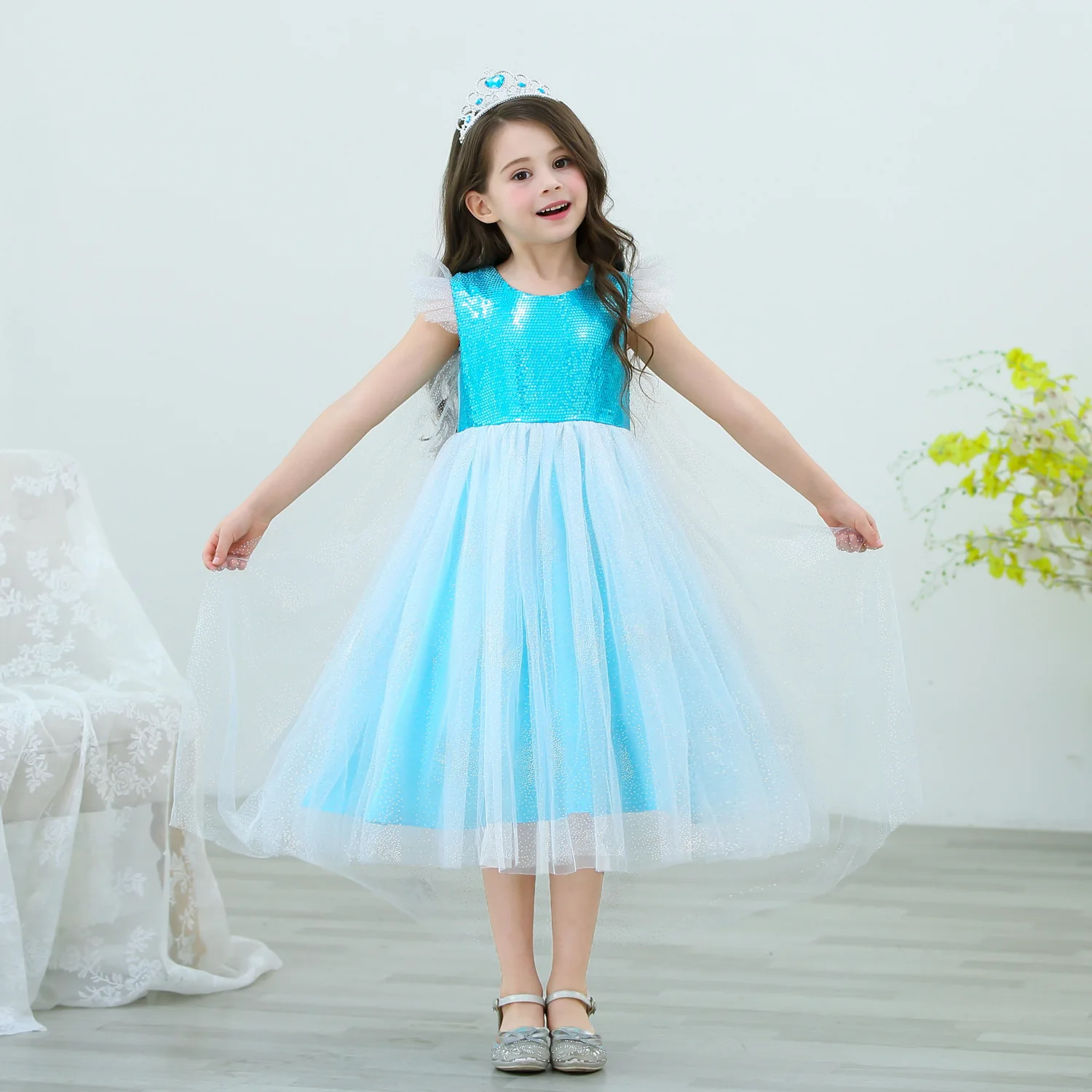 Vestido Para Disfraz De Elsa Frozen,Boutique,Color Azul,Diseño De Última  Moda - Buy Último Diseño De Color Azul Vestido De Elsa De Frozen,Color Azul  Boutique Vestido De Elsa De Frozen,Último Diseño De Diseño