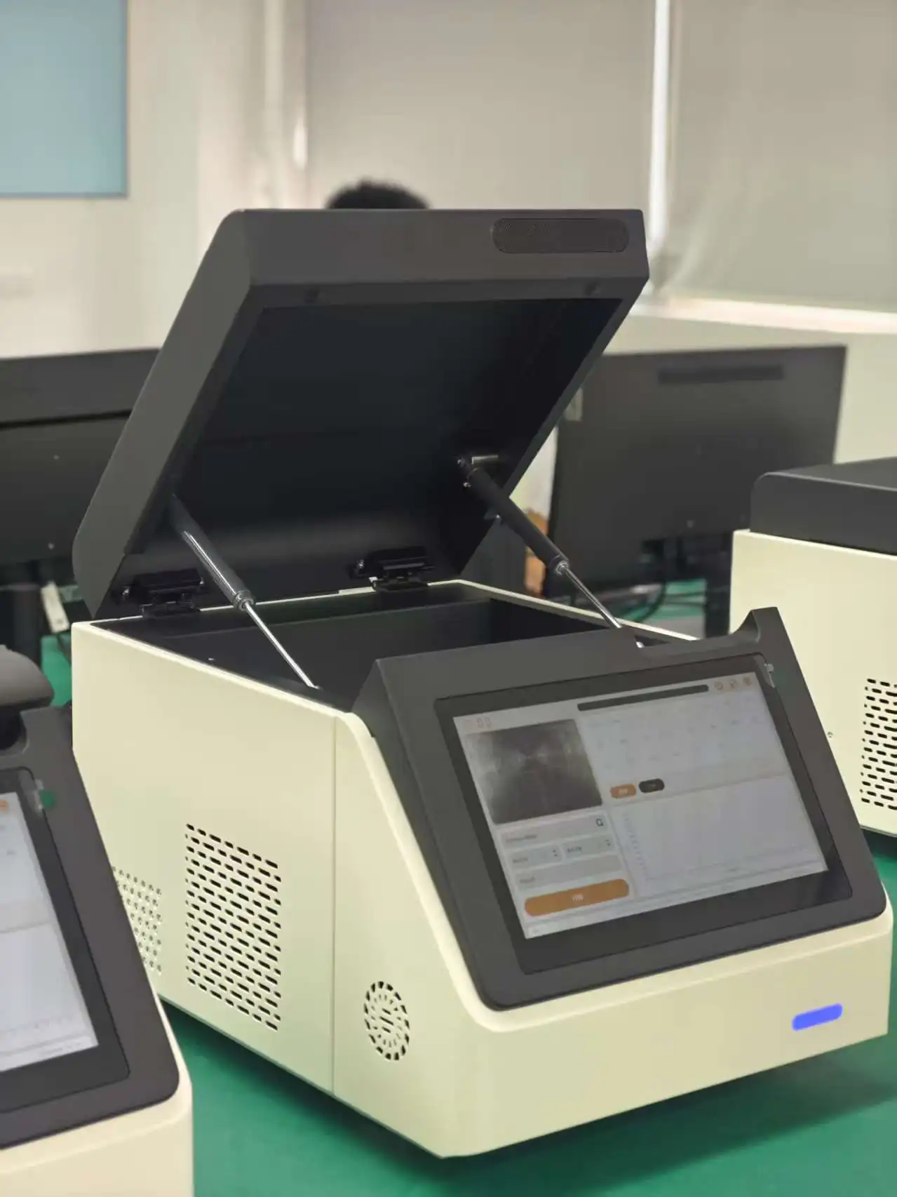 Z6 Machine d'essai de pureté de l'or et de l'argent pour la fabrication de bijoux, laboratoire