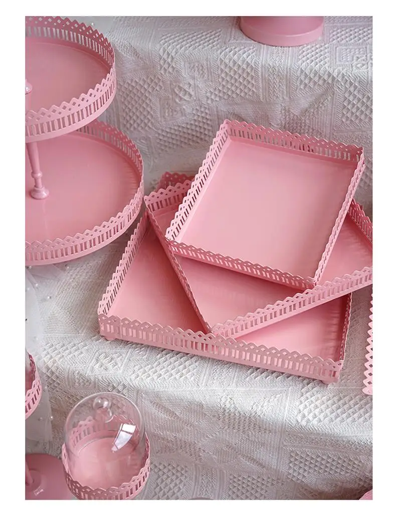 大理批发优雅精致粉色圆形甜点金属托盘,用于结婚蛋糕,生日蛋糕