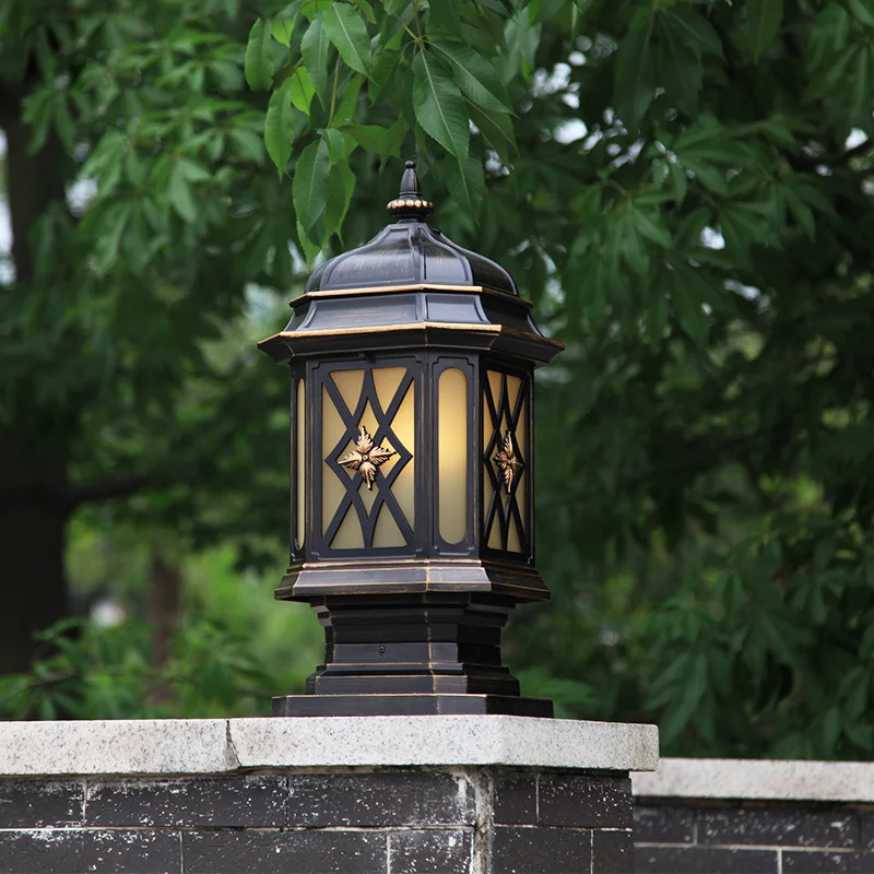 New European Style Retro Outdoor LED Garden Lights Pillar Gate lights