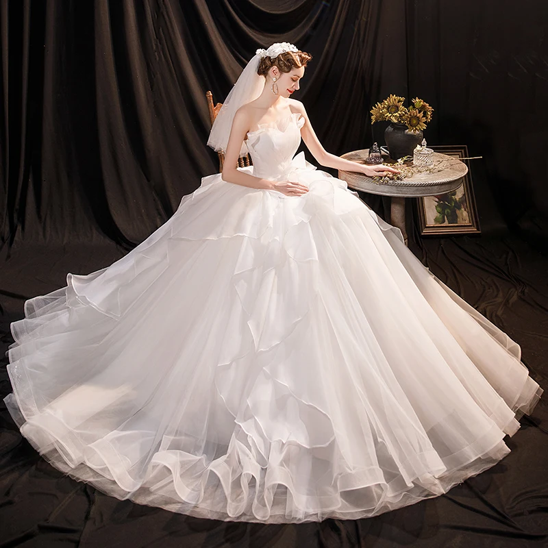 charming lady dresses Charming Lady Wedding Dress Ball Gown with Sweetheart Neckline, Lace  Ruffles & Beading