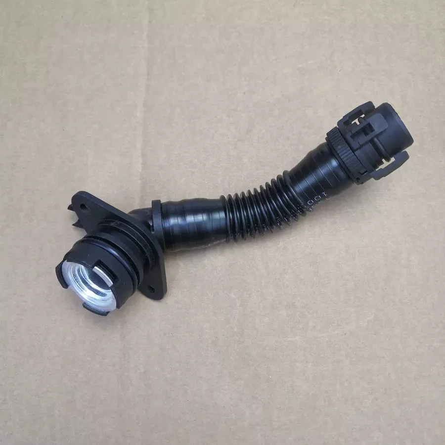 1112 7584 128 Breather Hose For Bmw F07 F10 F06 F12 F13 X3 F25 X6 F15