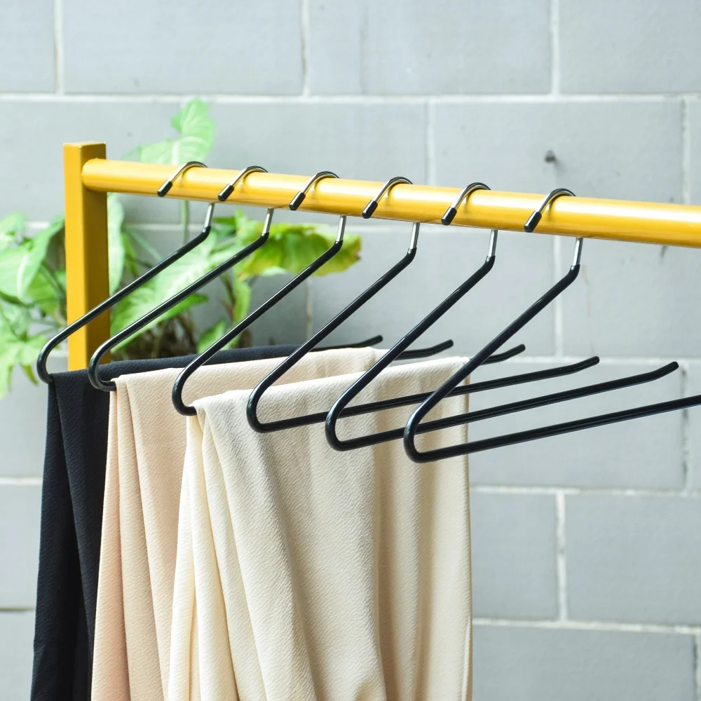 Stainless Steel Omex saree hangers For Showroom Steel Blackcoting