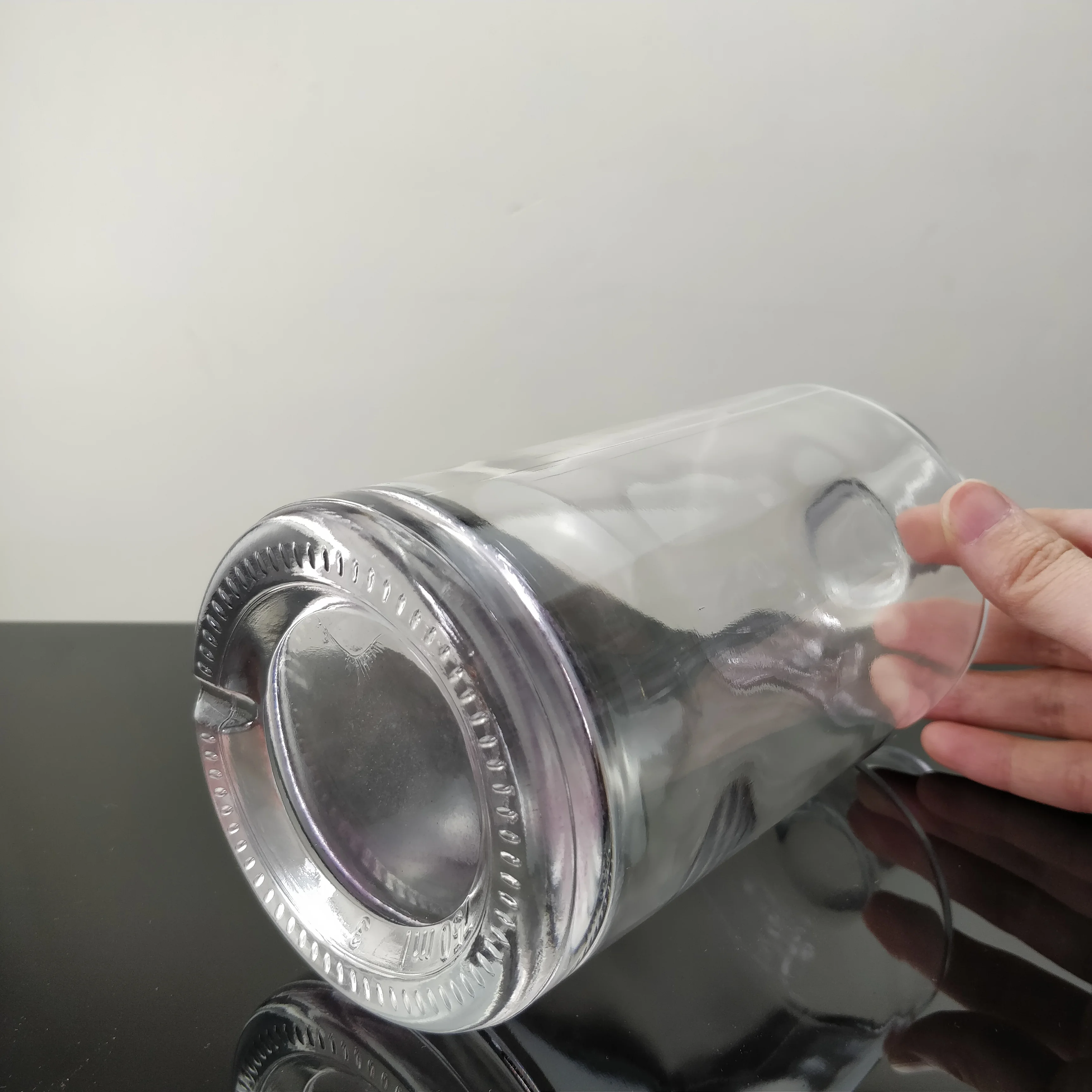 vodka bottle 750ml (6).jpg