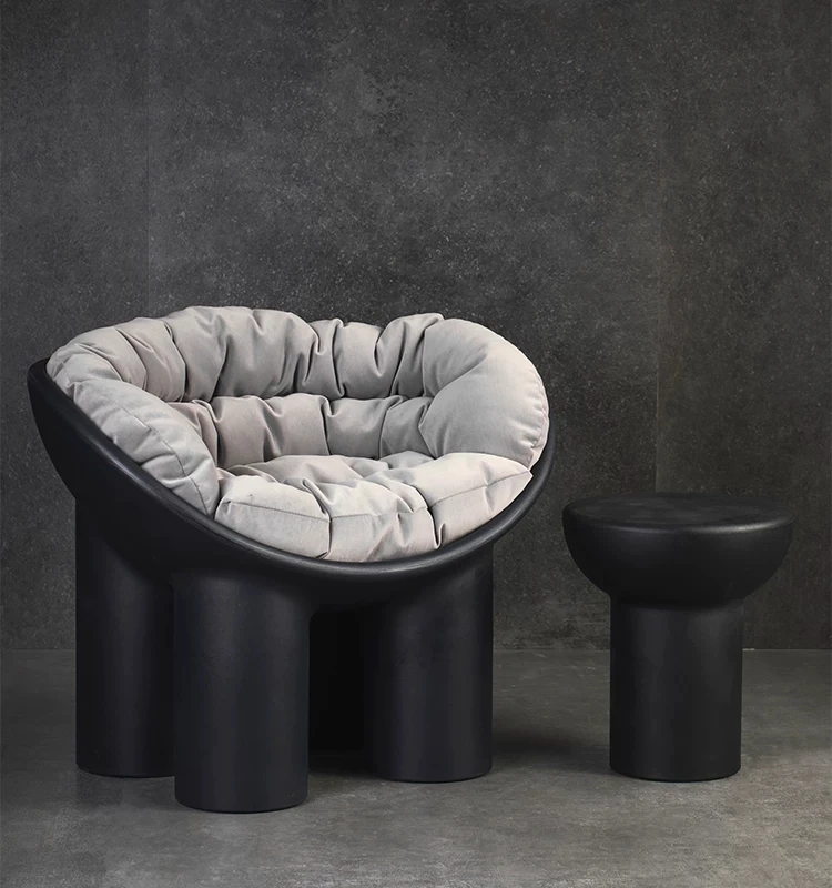 C01 CHAIR (8).jpg