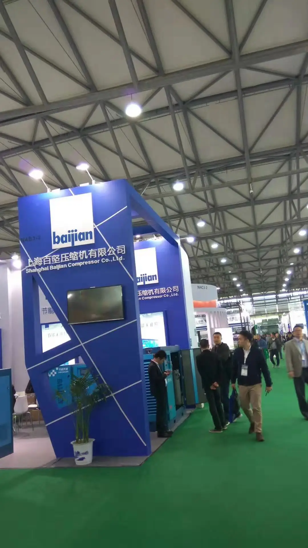 product-Baijian-High-quality factory direct sales 90KW two-stage frequency conversion low-pressure s-6