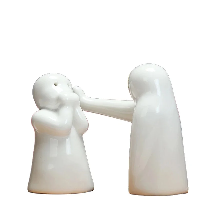 Custom Stoneware Hug Salt And Pepper Shaker Restaurant Creative Funny
