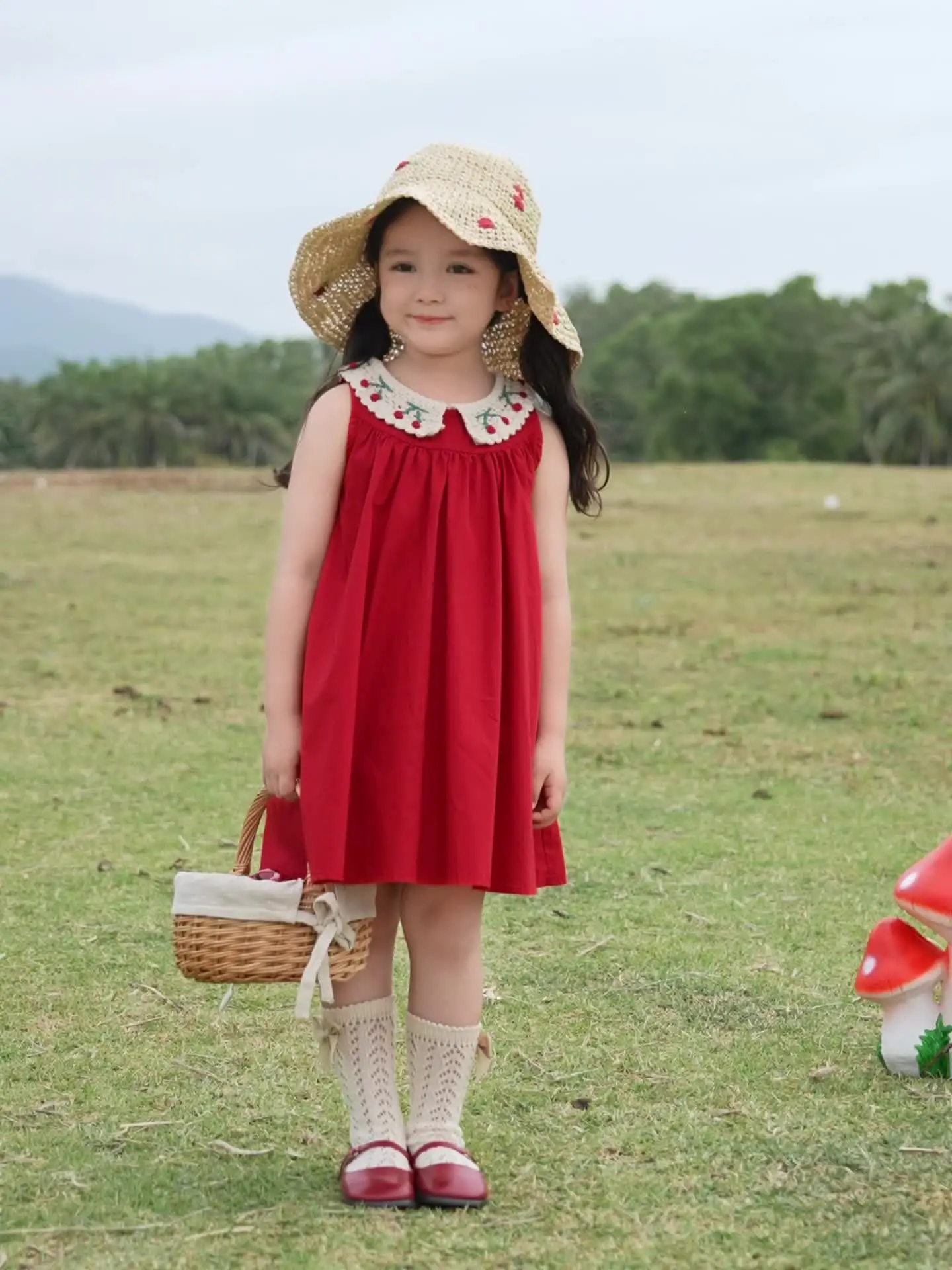 YOEHYAUL X4661 Kids New Dress for Kids Sleeveless Cherry Baby Girl Dress in Red Color 100% Cotton Summer Girls Dresses YOEHYAUL X4661 Kids New Dress for Kids Sleeveless Cherry Baby Girl Dress in Red Color 100% Cotton Summer Girls Dresses