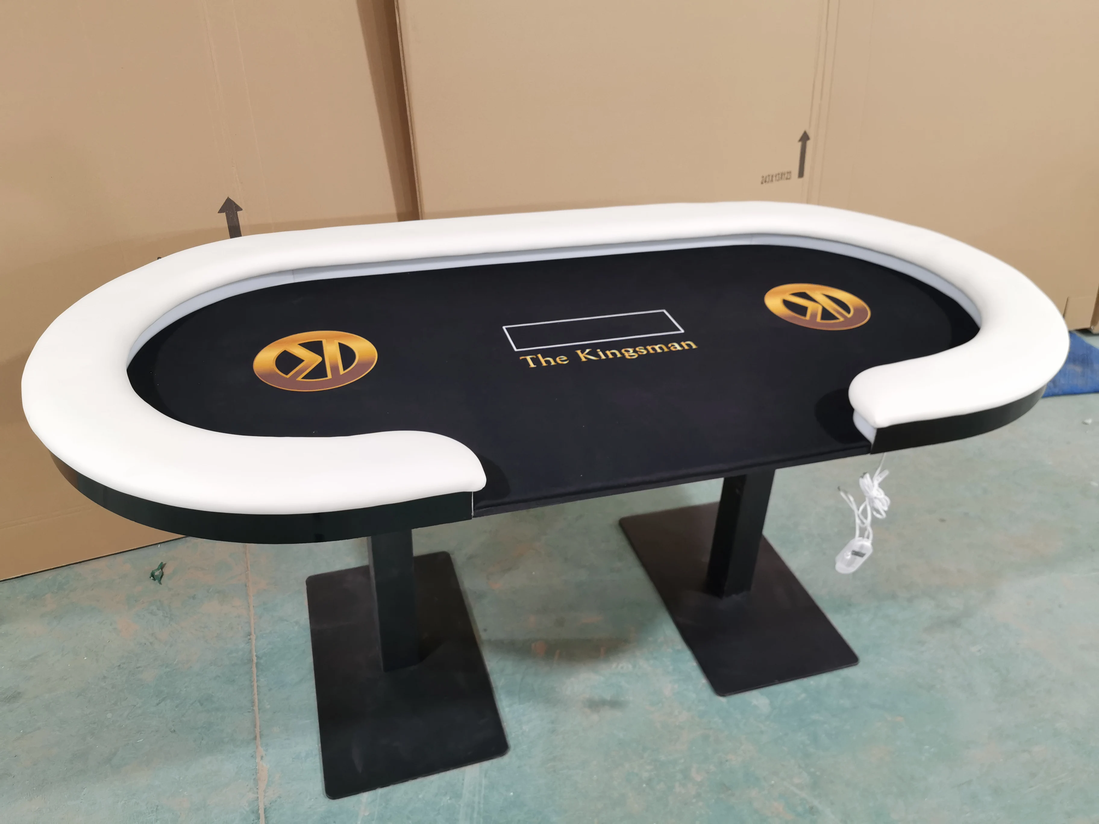 Professional Led Poker Table Texas Hold Em Oval Casino Poker Table