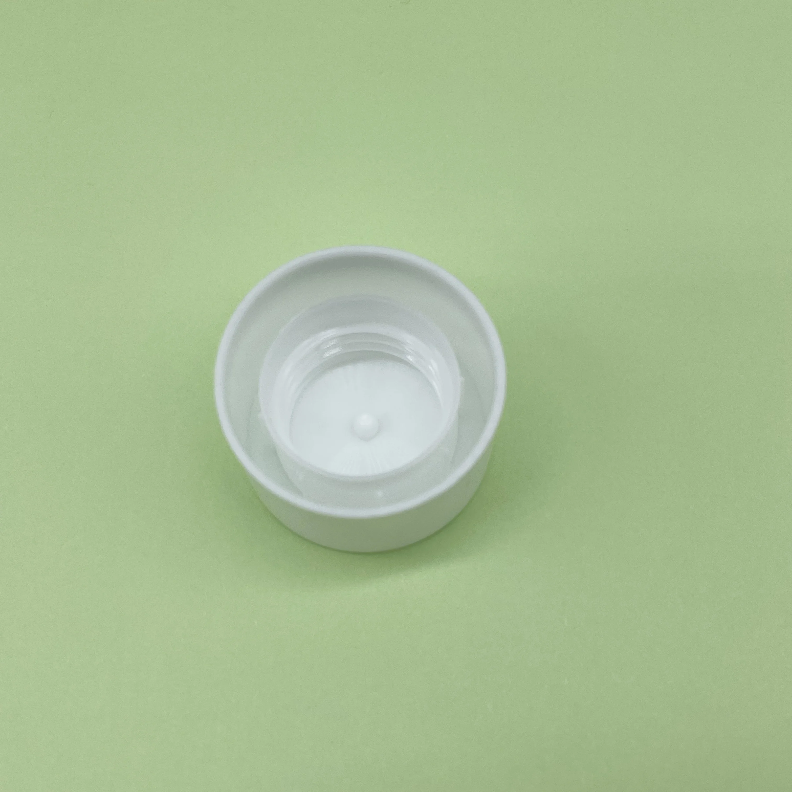 24mm white plastic double wall screw cap smooth closure cap for bottles toner lotion cosmetic screw cap-25