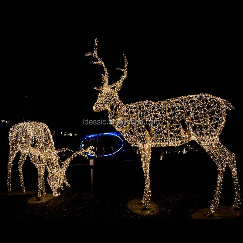 Giant Led Acrylic Reindeer Motif Light For Outdoor Christmas Decoration ...