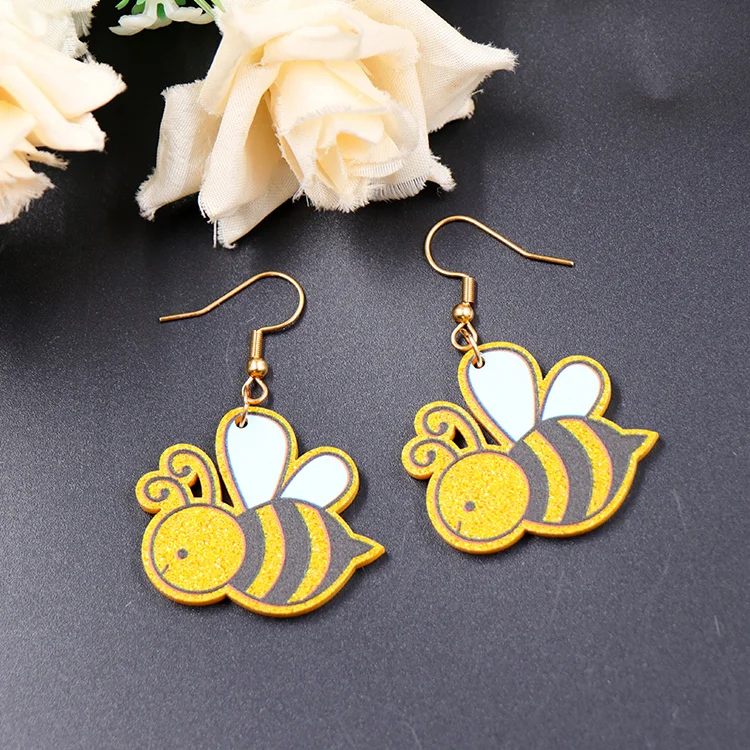 ERS567ER1352 Best Selling Easter Statement Women Laser Cut Bee Drop Acrylic Jewelry Earrings supplier