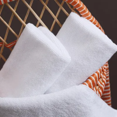 纯棉平纹编织酒店小白迷你毛巾