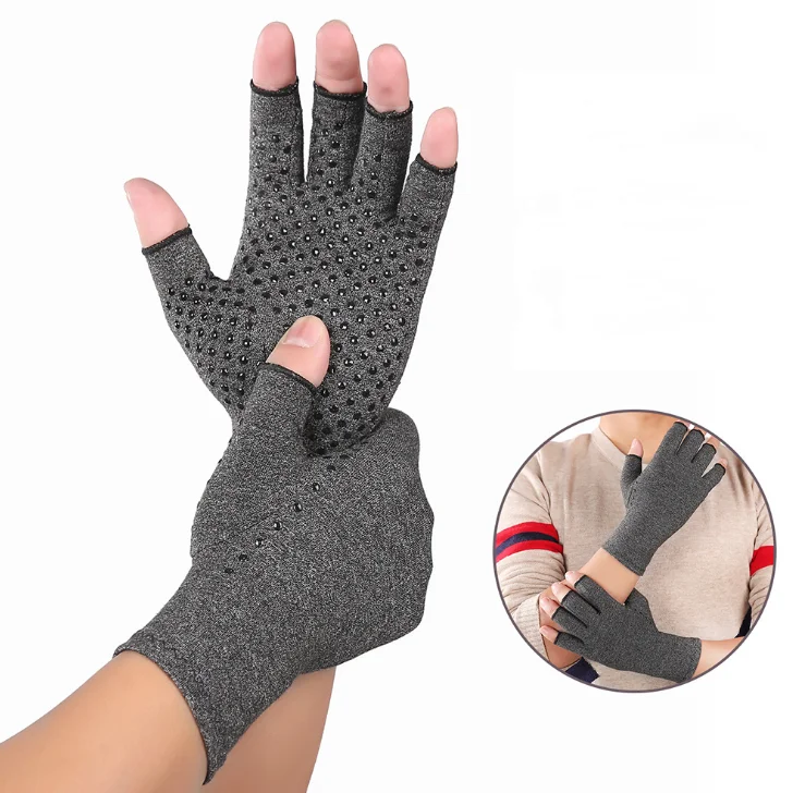 pressure gloves-1-1_.png