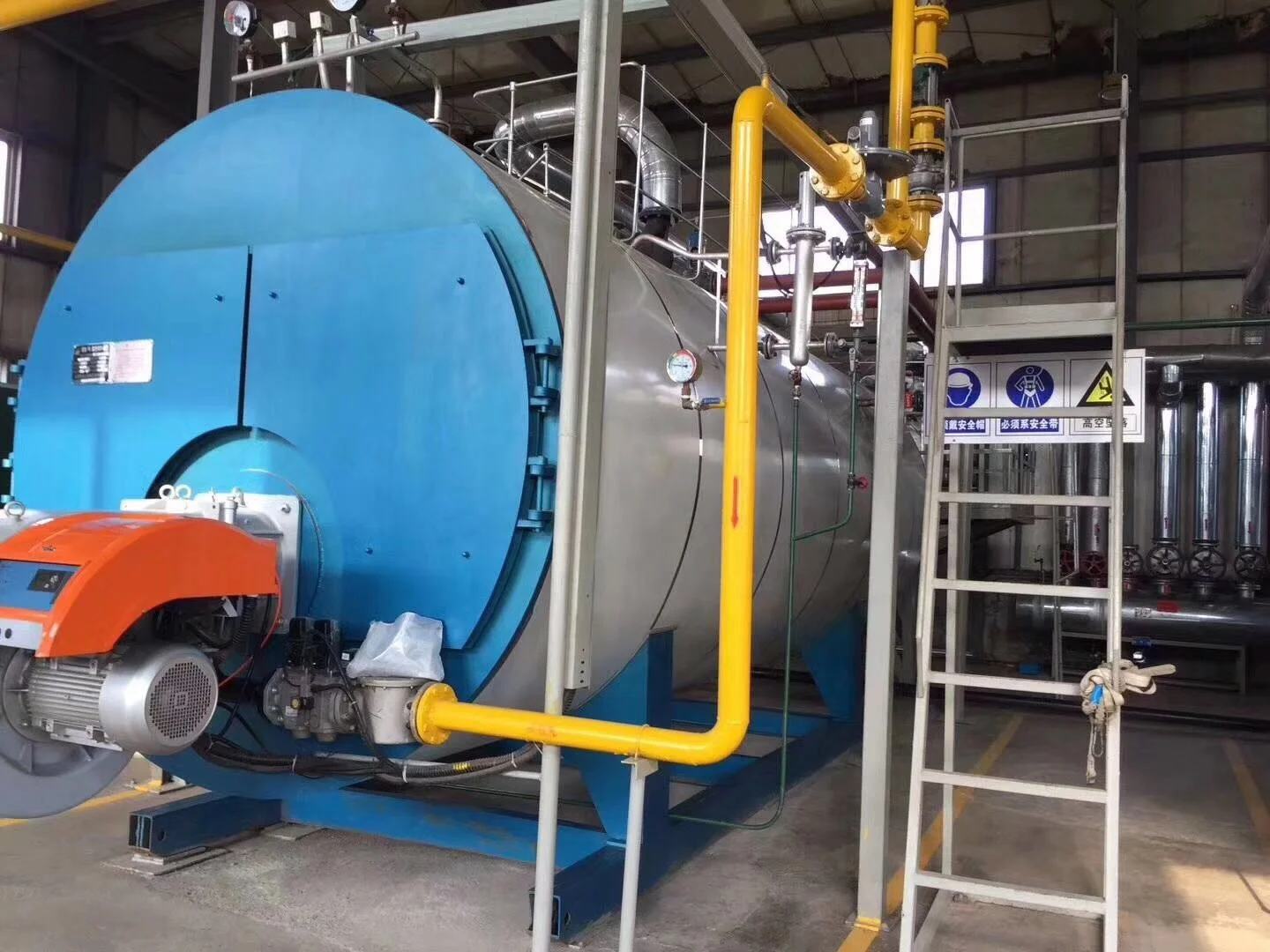 2ton wns series industrial hot water oil fired boiler price