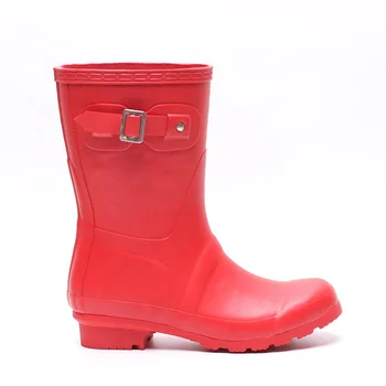 wellington rain boots