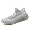 new fashion breathable insole wear-resisting and anti slip outsole men sport shoes