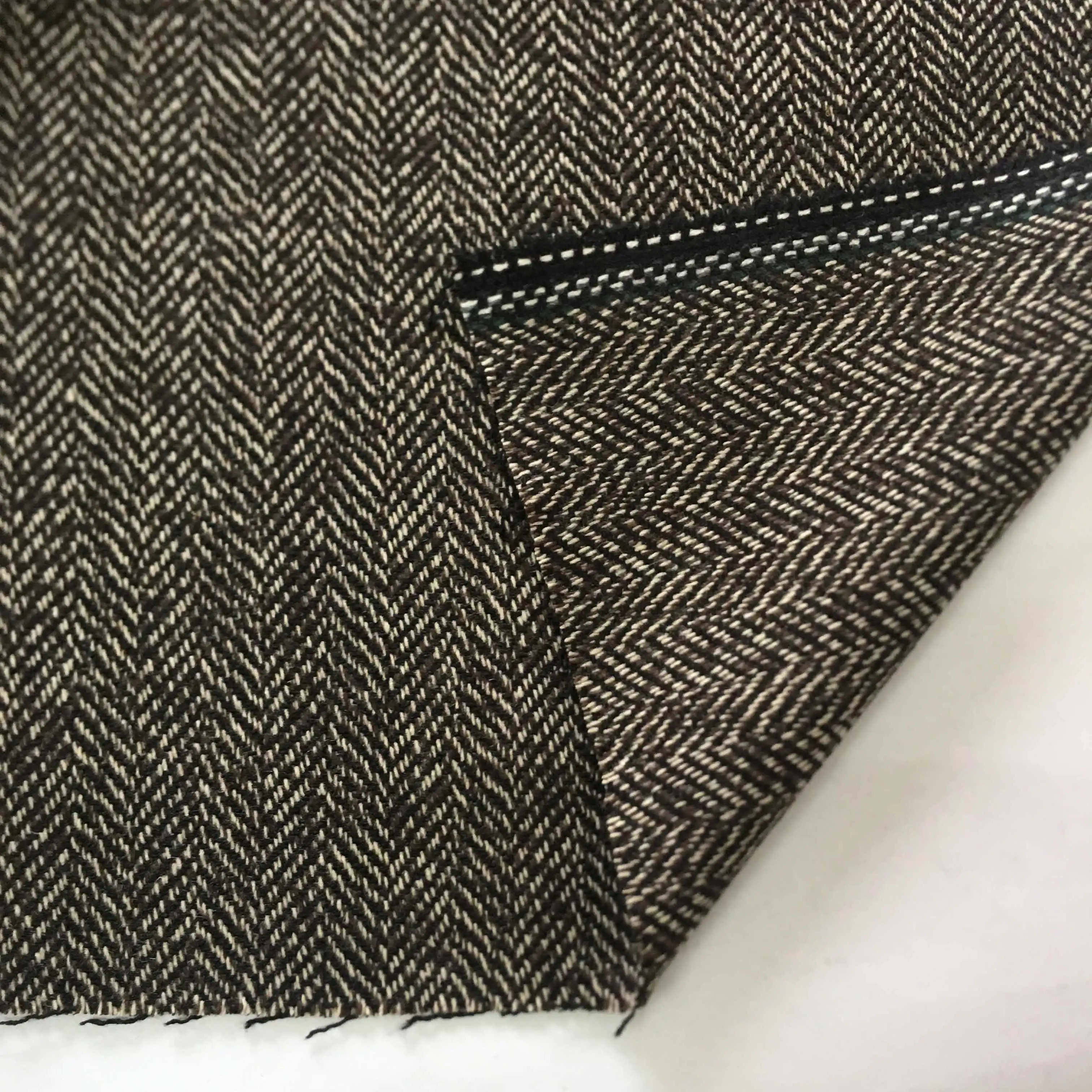 2019 Новый твид смешанный коричневый елочка шерстяной ткани для мужской куртки равномерное