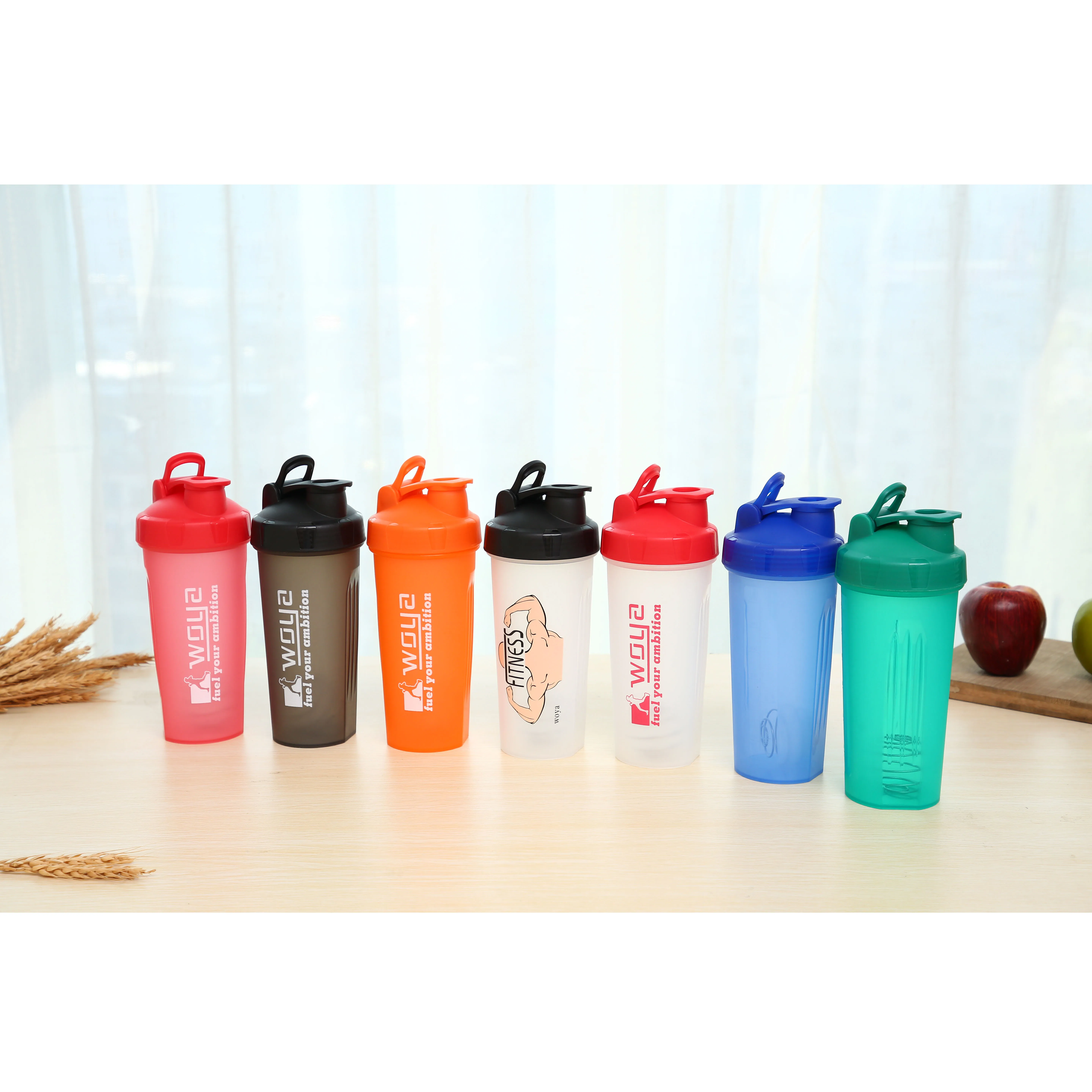 
Powerful manufacturer 700ml plastic fitness water bottle gym blank protein shaker bottle with logo custom 