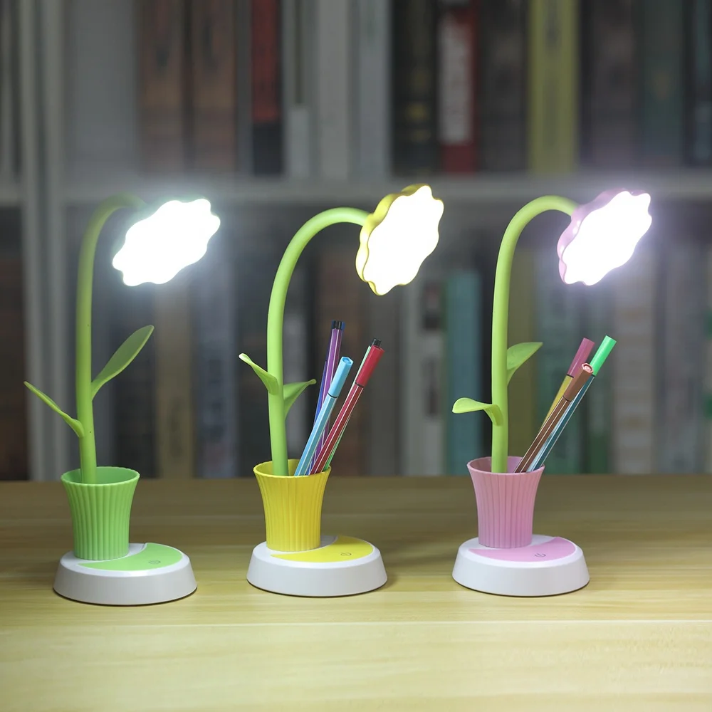 Creative and practical children with light, cheap table lamp with pen holder sunflower cartoon children learning table lamp gift